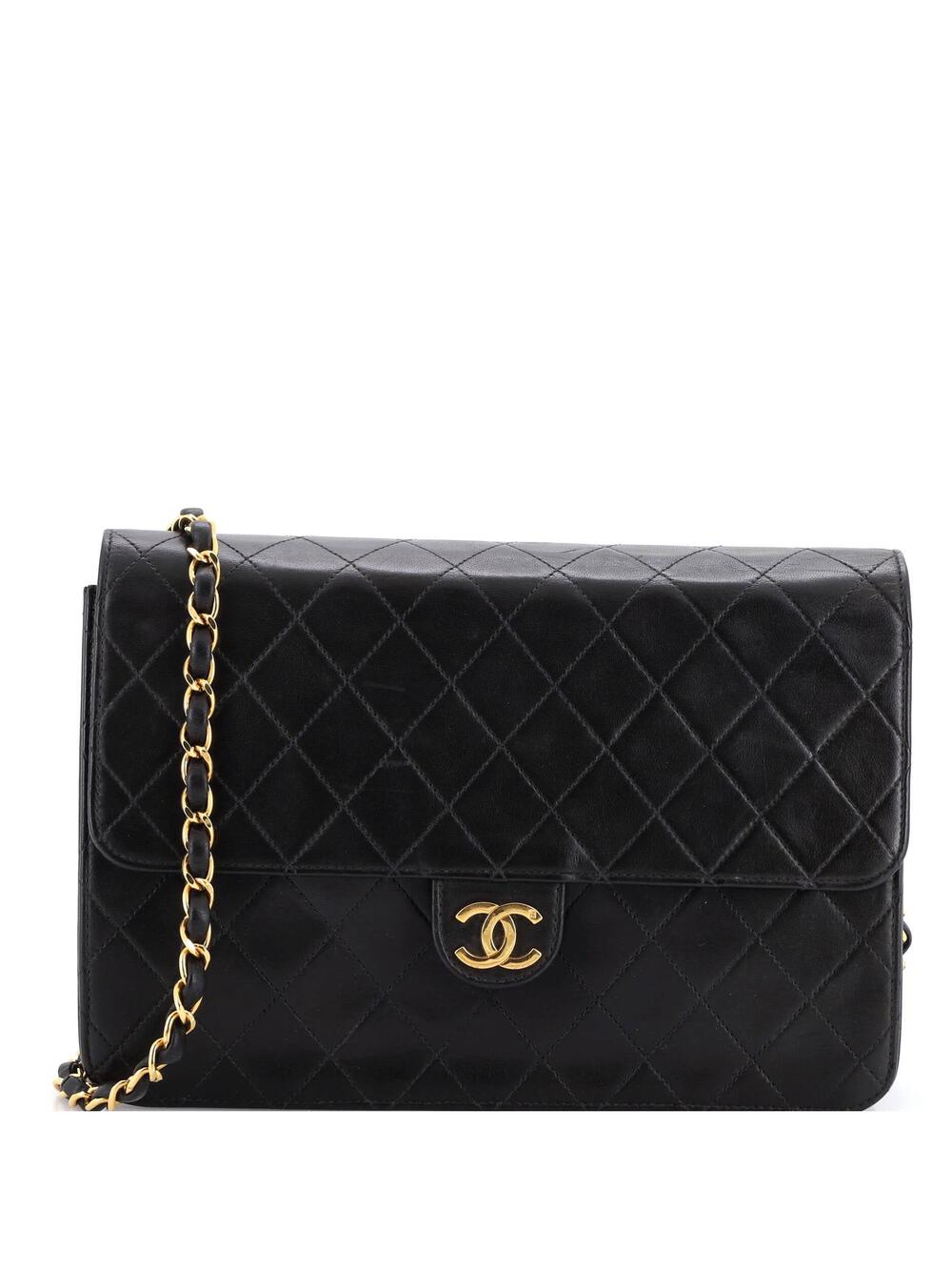 Chanel Vintage Clutch With Chain #241274C31B